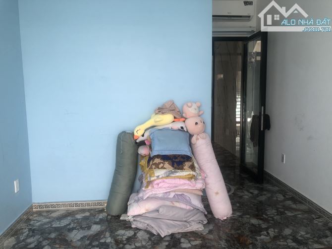THUÊ NGUYÊN CĂN MẶT TIỀN TRƯỜNG SA - QUẬN 3 - VỪA Ở + KD ĐA - 10