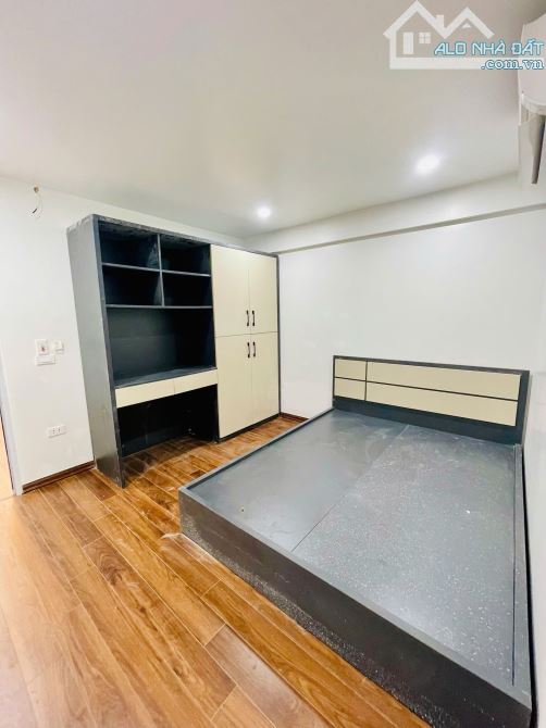 BÁN GẤP TẬP THỂ T4,  B1 NÔNG NGHIỆP & PTNT – 27 CÁT LINH, ĐỐNG ĐA. 95M2 – 3PN. 5,35 TỶ - 10