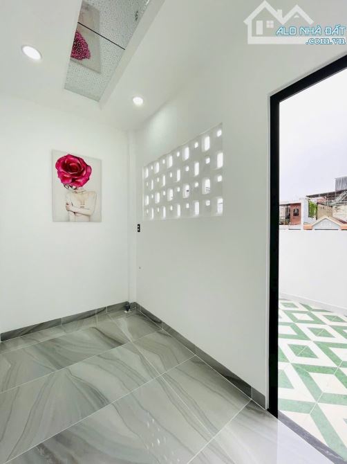 Căn nhà thiết kế hiện đại ngay Nguyễn Oanh, GV. Giá: 3 Tỷ 110 tr / 64m2. Hẻm ô tô 4.5m - 10