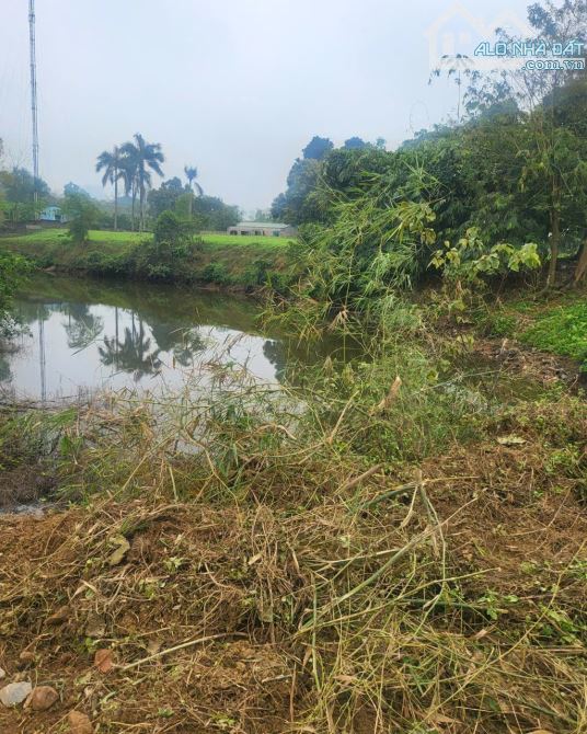 SIÊUPHẨM LÔ ĐẤT NGHỈ DƯỠG GẦN HỒ -VIEW THOÁNG -ĐƯỜNG OTO TRÁNH SIÊU RỘNG  -CÁCH TT HN 30KM - 10