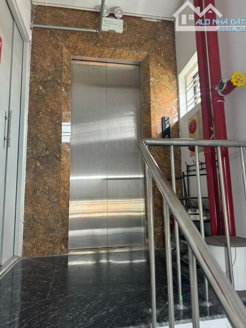 BÁN TÒA CĂN HỘ CAO CẤP NGUYỄN AN NINH- 99M2, MT 10M, OTO TRÁNH, LÔ GÓC, TỔNG 30P+ 1 SÀN T. - 10