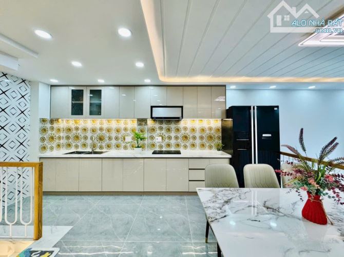 Bán nhà hẻm xe tải 5m thông đường Bùi Quang Là, P.12, 4,3 x 9, 5 tầng giá 6.68 tỷ tl - 10