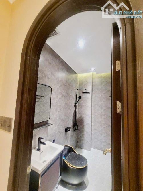 🌺Nhà 5 tầng đường TÔ NGỌC VÂN phường Thạnh Xuân Quận 12, dt 66,4m2 (4,2mx17m) Đường 10m - 10
