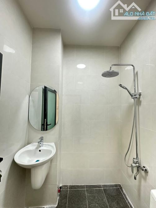 🌟🌟🌟Nhà trệt lầu 2 phòng ngủ Hẻm 105 Trần Quang Diệu, An Thới, BT - 11