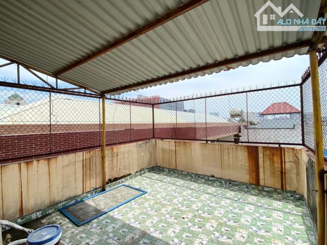 Cho thuê nhà đẹp 3 lầu mặt tiền Cách Mạng Tháng 8 gần nhà thờ Biên Hòa giá chỉ 15 triệu - 11