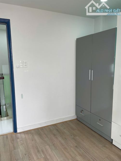 Bán nhà đường An Dương Vương P.4 Quận 5 – Nay là Phường Chợ Quán : -	Diện tích 3m x 7m - 11