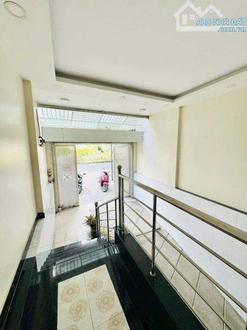 Chỉ 22 Tỷ-Nhà 1 Hầm 4 Tầng DT:80m2(4mx20m) Đường Rộng 32m,An Phú-An Khánh,Quận 2 - 1
