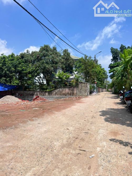 Đầu Tư Thông Minh Sinh Lời Phú Quý-123m Trung Tâm Phường Tùng Thiện HN giá rẻ