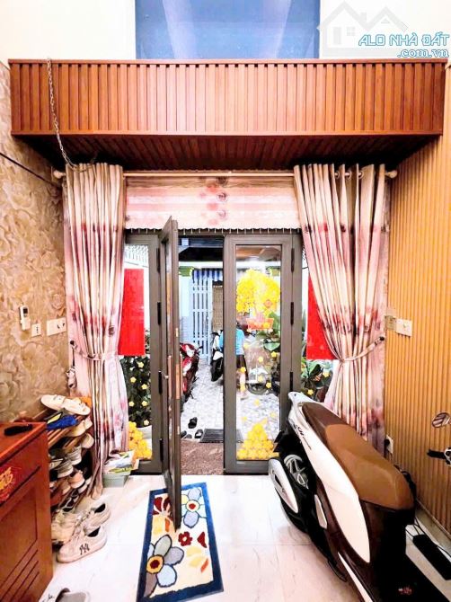 💥MT HẺM KINH DOANH - NHÀ 5 TẦNG BTCT - TÔN ĐẢN - Sổ 60m2 - HOÀN CÔNG ĐỦ - 1