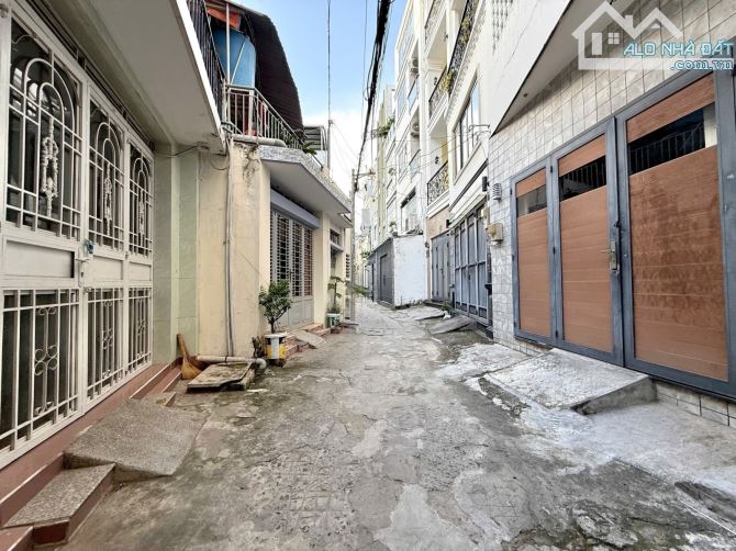 HOÀNG HOA THÁM GẦN PHAN ĐĂNG LƯU, BÌNH THẠNH - 3 TẦNG - 4PN - 5.xx T.ỷ - 1