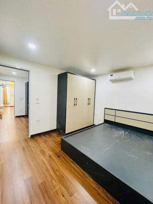 BÁN GẤP TẬP THỂ T4,  B1 NÔNG NGHIỆP & PTNT – 27 CÁT LINH, ĐỐNG ĐA. 95M2 – 3PN. 5,35 TỶ - 1