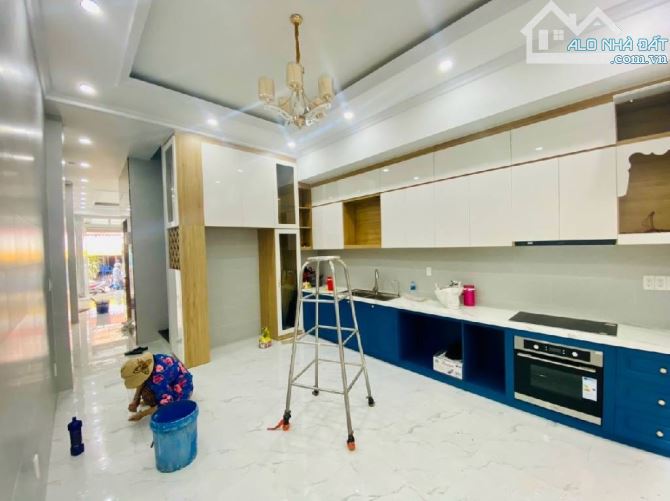 BÁN NHÀ 5 TẦNG SIÊU ĐẸP TÂN HÒA ĐÔNG, BÌNH TRỊ ĐÔNG, BÌNH TÂN 696DBA - 2