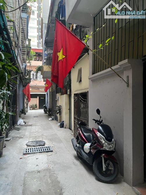 Nhà Khương Hạ 40m ra ô tô tránh 56m 4 t🍀mặt tiền 4.7 m nhà dân xây- hiếm nhà bán - 1
