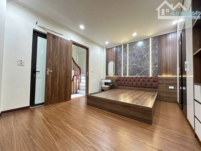 🌟 ĐẲNG CẤP SANG TRỌNG – PHỐ ĐÀM QUANG TRUNG – THANG MÁY – GẦN CẦU VĨNH TUY & AEON LONG BI - 1