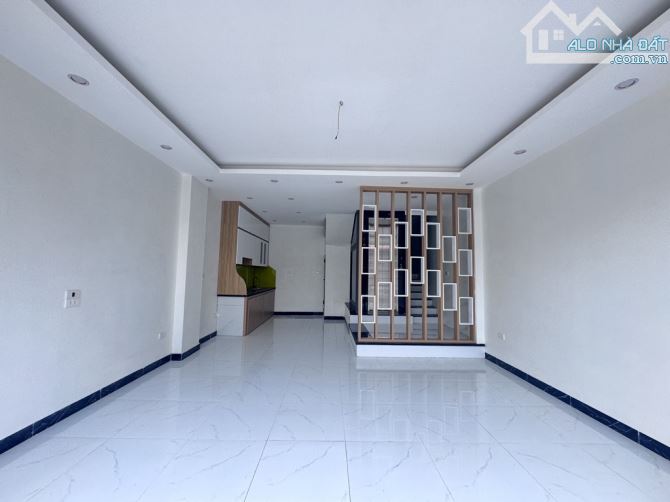 Lô góc, ôtô qua nhà ,thang máy , 7.5 tỷ, Thanh lãm .Hà Đông - 1