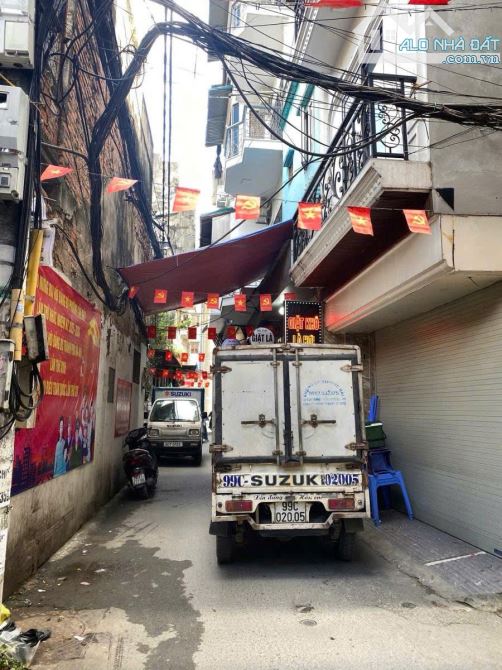 TRUNG TÂM CẦU GIẤY NHÀ ĐẸP 45m MT 3.5m 4 TẦNG GÓC 2 THOÁNG DÂN XÂY CHẮC CHẮN 11.5 TỶ - 1