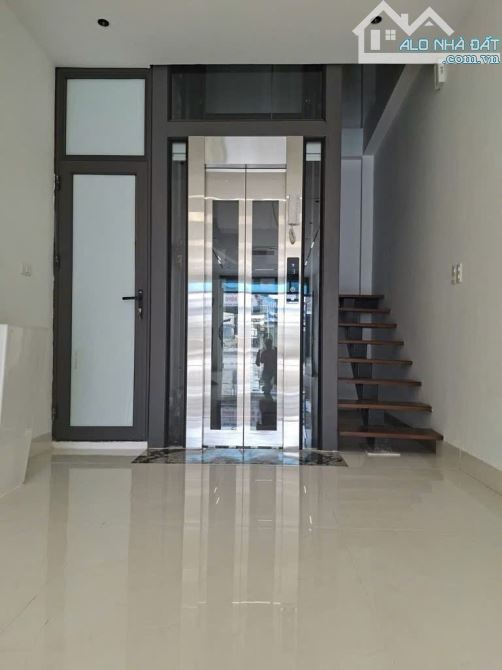 NHÀ 5 TẦNG THANG MÁY – PHỐ THANH AM – DT 43M – GIÁ 12TỶ - Ô TÔ – VẢI HÈ KINH DOANH - 1