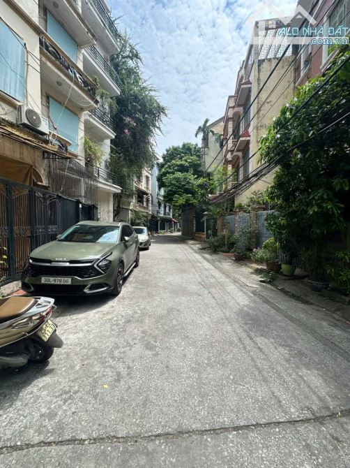 BÁN NHÀ PHÂN LÔ ĐỘI CẤN, 110M2 MẶT TIỀN RỘNG, NGÕ VIP HÀNG XÓM ĐẠI GIA - 1