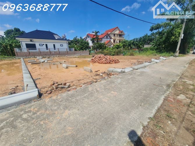 HÀNG MỚI F0 BÁN 9 LÔ HIỀN NINH SÓC SƠN LH CHÍNH CHỦ - 1
