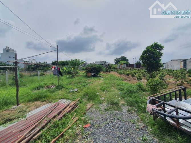 Bán Gấp 7300m2 Đất Thổ Cư Mặt Tiền Nguyễn Tri Phương, Dĩ An. SHR Giá Đầu Tư Chỉ 140 Tỷ - 1