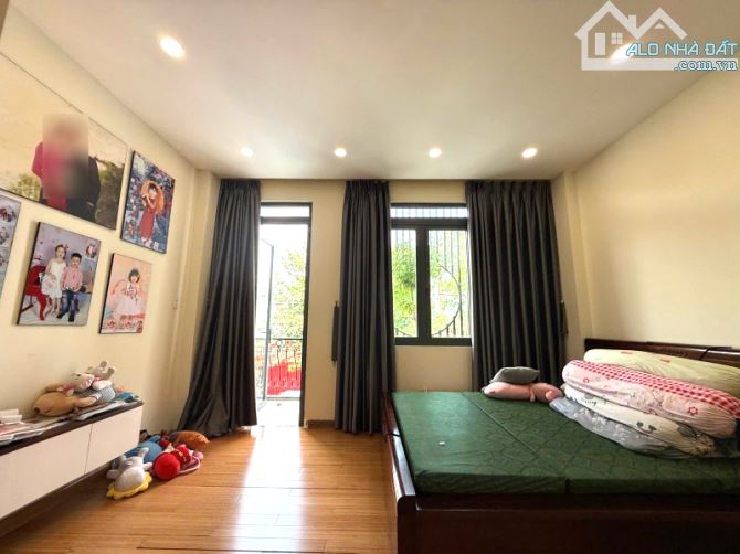 Bán Nhà 3 Tầng Hẻm Ô Tô Tránh Mới Đẹp 85m2_4.5x19m Chỉ 12,5 Tỷ Khu VIP Bên Sông HBC - 1
