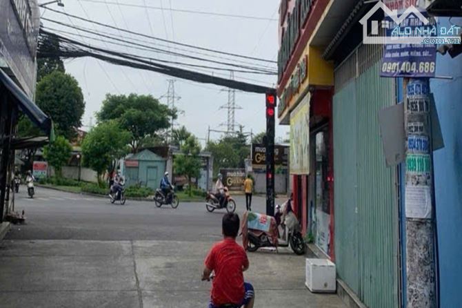 Bán nhà hẻm xe hơi, Tô Ký, Quận 12, 70 m² (5m x 14m), 2 phòng ngủ - Giá 4.68 tỷ TL - 1