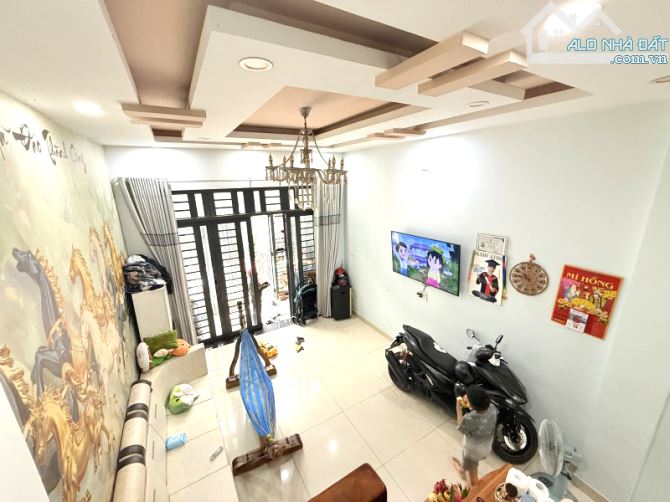 Bán Nhà 4 Tầng Hẻm Xe Hơi Tránh 60m2_4x15m 4PN Chỉ 7,5 Tỷ Mới Đẹp Ở Ngay Tam Bình Thủ Đức - 1