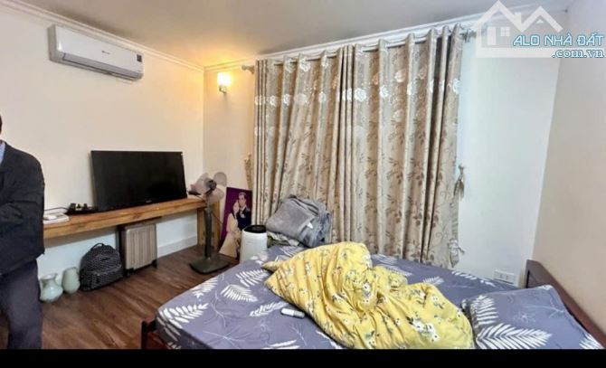 Tập thể tầng 1 Thanh Nhàn 80m 3 ngủ 2 vệ sinh - 1