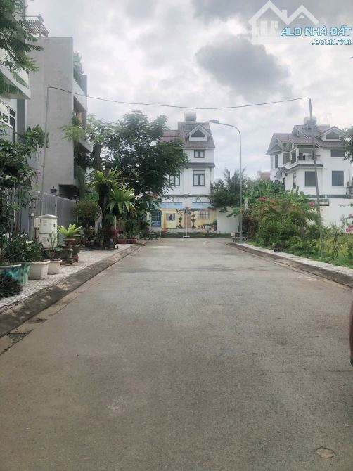 🔥 LÔ ĐẤT ĐẸP – VỊ TRÍ ĐẮC ĐỊA 🔥 📍 Diện tích: 112m² (7m x 16m) 🌳 Đối diện công viên – K - 1