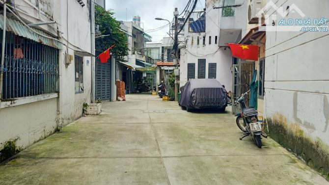 GẤP BÁN GIẢM 500TR CHỈ 6 TỶ 74M2 NGANG 4.6 HXT VÀO NHÀ, KHU VIP TÂN SƠN NHÌ, TP - 1