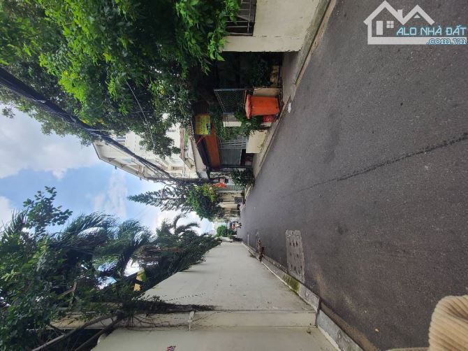 Chỉ 4.9 Tỷ - 65M2 - HXH - Ngay Trung Tâm Lý Chiêu Hoàng - Quận 6. - 1