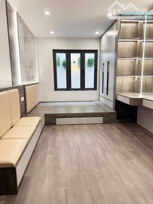 NHÀ LÒ ĐÚC 7 TẦNG THANG MÁY, ĐẸP NHƯ KHÁCH SẠN 5 SAO, 10M RA MP CHO THUÊ TỐT_16,75TỶ - 1