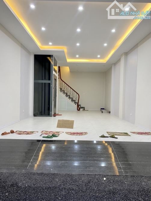 NHÀ PHÂN LÔ VƯƠNG THỪA VŨ – NHÀ MỚI 6 TẦNG, THANG MÁY – ÔTÔ NGỦ TRONG NHÀ - 15M RA PHỐ - 1