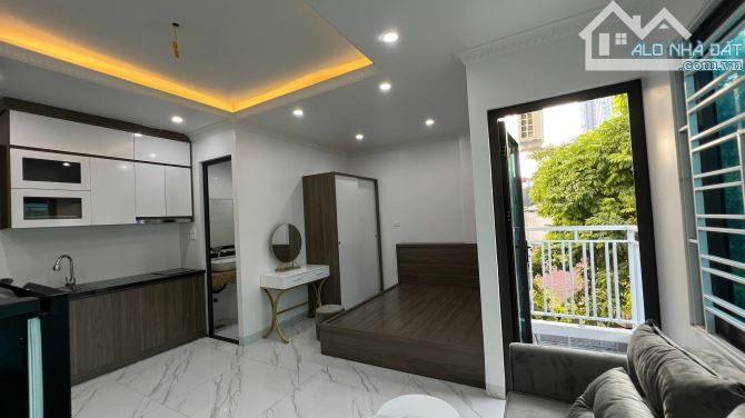 Toà CHDV Thái Thịnh, 85m2*7T thang máy, MT 10M, 18 PKK, ngõ KD ô tô, dòng tiền 1 tỷ/năm - 1