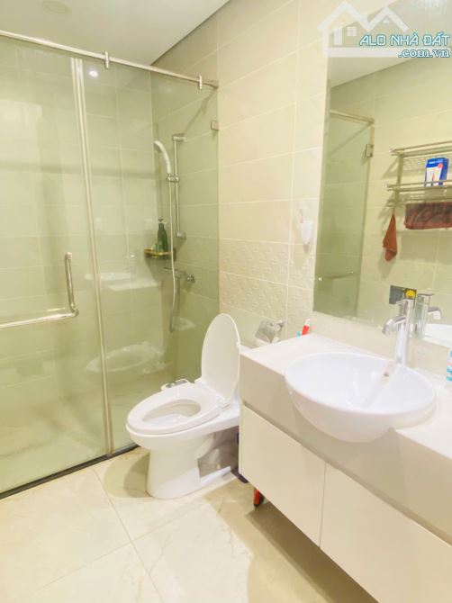 Chính chủ gửi bán căn 2PN1VS - 67m2 - sổ đỏ dự án Intracom Trung Văn giá ĐẸP - 1