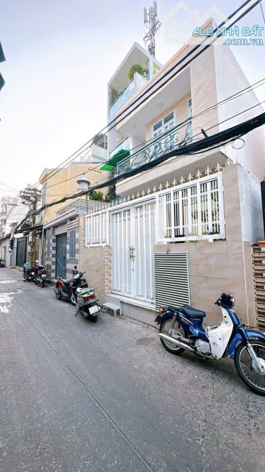 🏡 KÈO THƠM Q4 – 5M X 17M - KHU DÂN CƯ HIỆN HỮU🏡 - 1