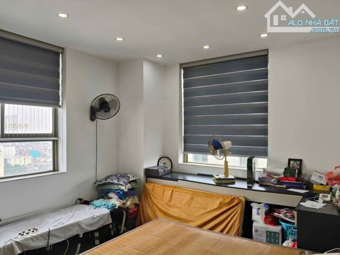 -	CĂN HỘ ĐẸP LONG LANH CẦN BÁN CT1B2 XALA DT 75M , 2NG , 1 VS GIÁ 4.090TY FULL NỘI THẤT - 1