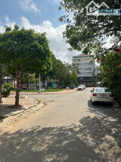 ĐẤT MT QUẬN 2 SIÊU ĐẸP - SIÊU VIP 110m2 CHỈ 12,5TỶ. - 1