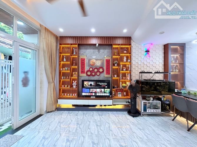Nhà 4 tầng 118/2 Mai Lão Bạng. Sau lưng nhà mặt tiền. Nhà 2 mặt tiền đường - 1