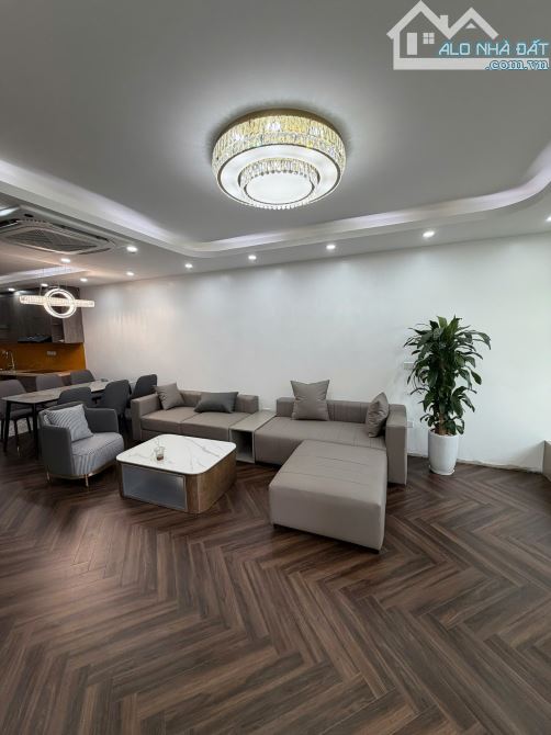 Bán căn hộ chung cư Văn Phòng TW Đảng Đội Cấn, Ba Đinh 90m, 3 ngủ, giá 8.5 tỷ - 1