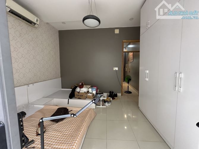 Nhà 3 Tầng - Hẻm OTO Thông - 114M2 - Trường Chinh, Đông Hưng Thuận, Quận 12 - 1