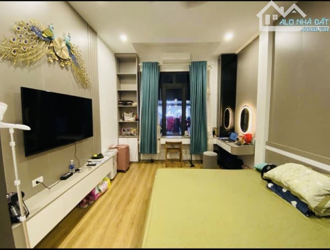 PHÂN LÔ THÁI HÀ 35m2, 5T MẶT NGÕ Ô TÔ TRÁNH - LÔ GÓC - GẦN PHỐ - 1