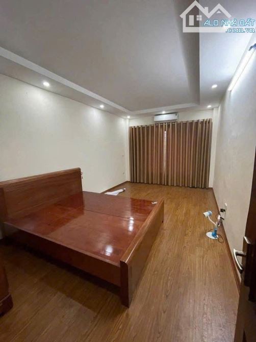 cho thuê nhà phố Đông Quan dt 55mx 5 tầng, ô tô đỗ cửa, 17tr/th - 1