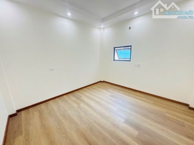Bán nhà An Khánh 39m² x 5 tầng, ngõ thông, ô tô đỗ gần, giá 4.6 tỷ - 1
