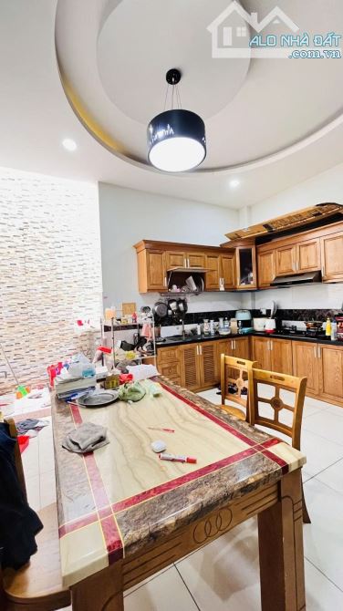 BÁN NHÀ NGUYỄN ẢNH THỦ Q12 - 3 TẦNG 140M2 ( 4.7M X 30M) - ĐƯỜNG 8M - 6.5 TỶ - 1