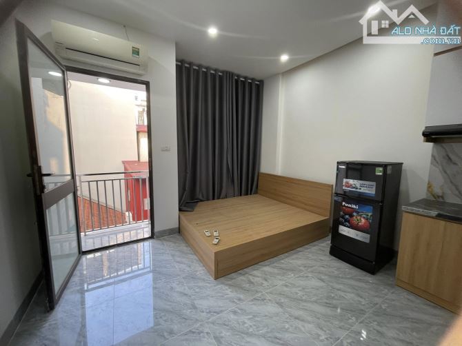 Bán Nhà Dòng Tiền Ngõ Láng 6 Tầng 11 Phòng Khép Kín ( Cách Phố Ô Tô Tránh 50M) - 1