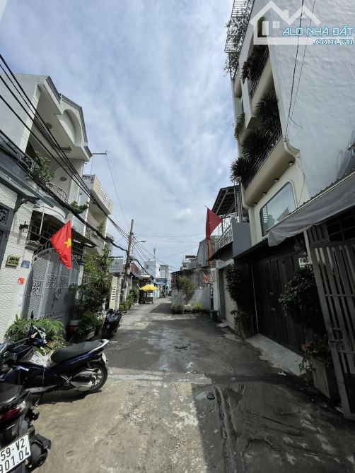 Nhà Xây Mới  Hẻm Ô Tô Thông Phạm Văn Chiêu, P. An Hội Đông, TP.HCM - 1
