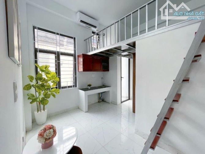 Bán gấp toà ccmn Triều Khúc - ô tô qua - 155M - 42 phòng - dòng tiền 200tr/ tháng. - 1