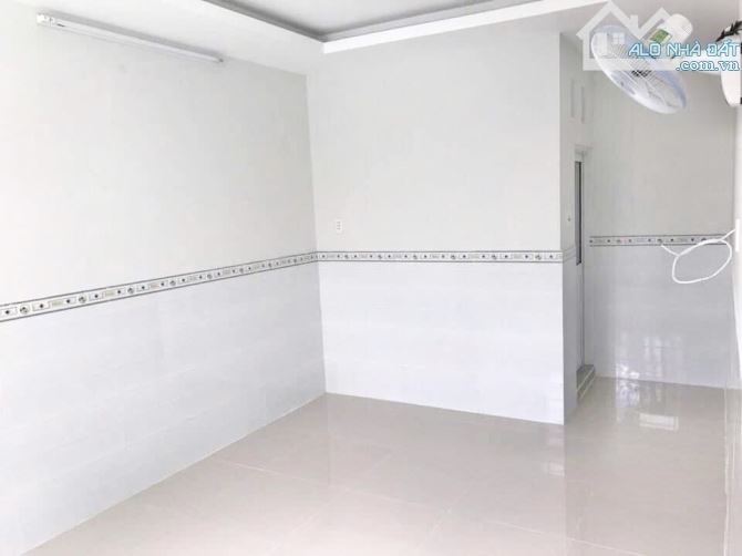 Căn hộ dịch vụ đường Bạch Đằng - 160m2, 18 phòng - Chỉ 25 tỷ - 1