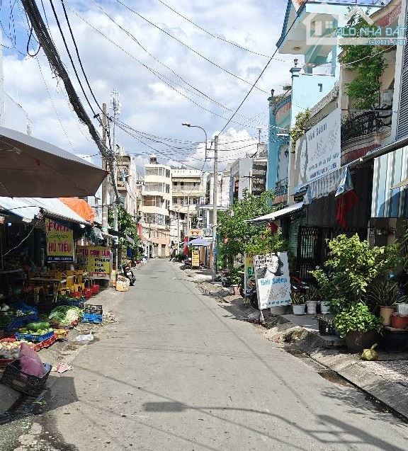 Bán nhà mặt tiền đường, 3 tầng 60m2, Ngay Tên Lửa, Kinh Dương Vương, chỉ hơn 4 tỷ - 1